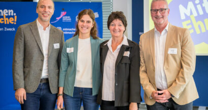 Mitmachen Ehrensache feiert bei der 25 Jahre Jubiläumsveranstaltung ein großartiges Zusammenspiel zwischen Schule, Wirtschaft, Jugendarbeit, Politik und Kultur